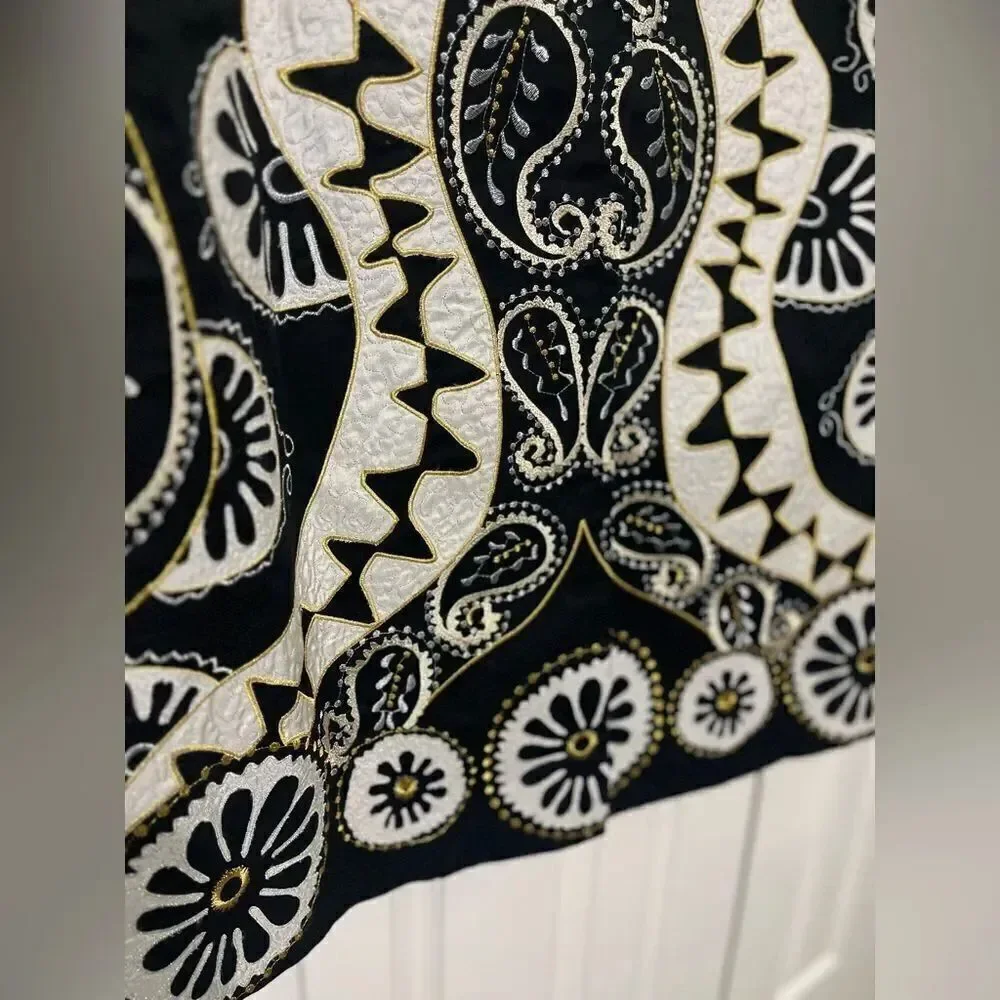DKNY Women’s Black and White‎ Embroidered Dress Coat Size P